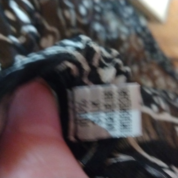 Skulls Scarf 100 0/0 silk - Picture 3 of 3